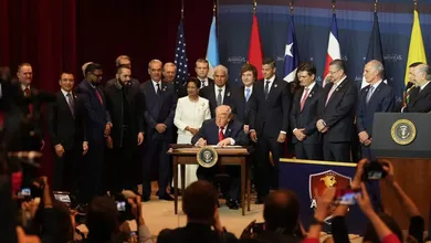 Trump proclama guerra militar contra el narco