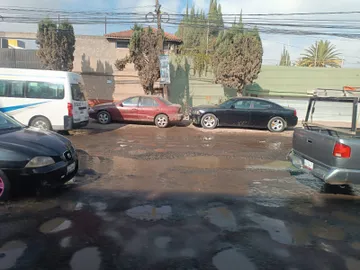 Amenazan con bloquear carretera Tulancingo-Santiago por abandono vial