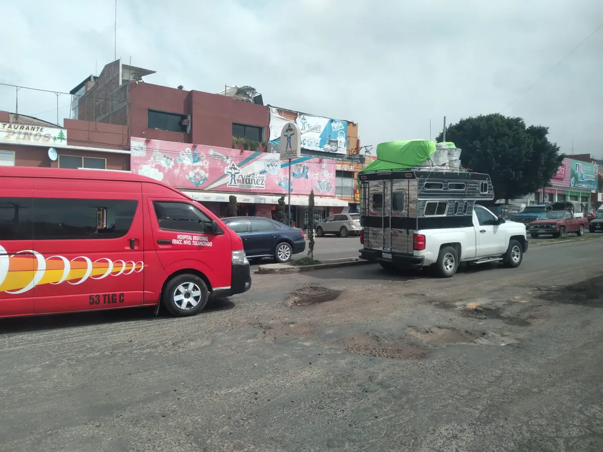 Ayuntamiento avanza en contratación de mezcla asfáltica para bacheo y mejorar vialidades en Tulancingo.