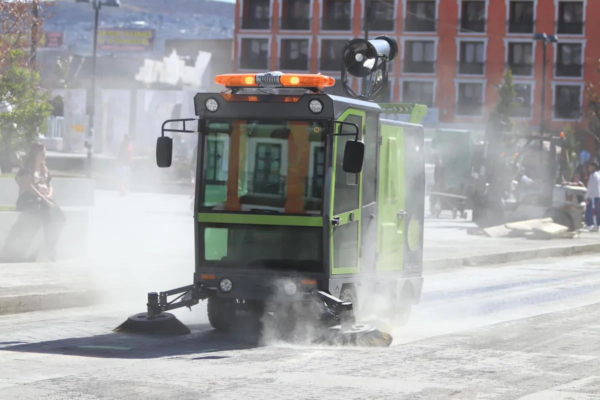 Nuevas barredoras eléctricas comienzan a operar en Pachuca