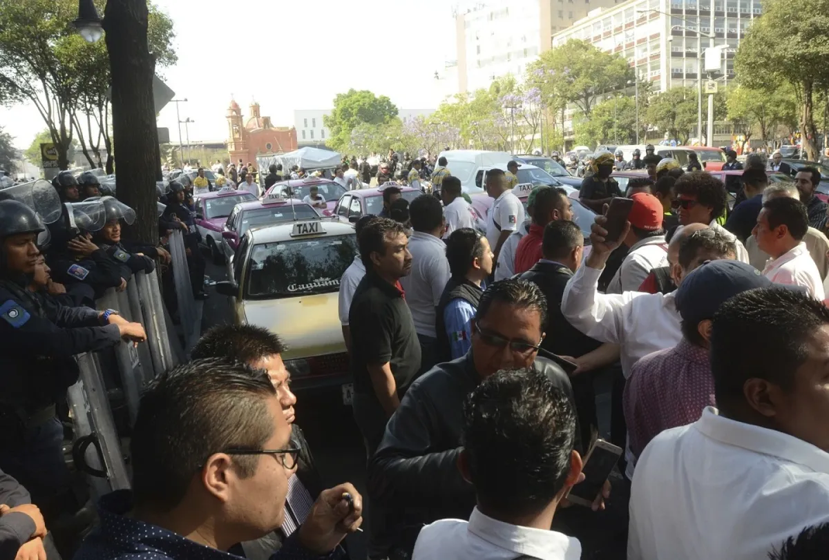 Mapa de bloqueos viales en Paseo de la Reforma y Centro Histórico de la CDMX.