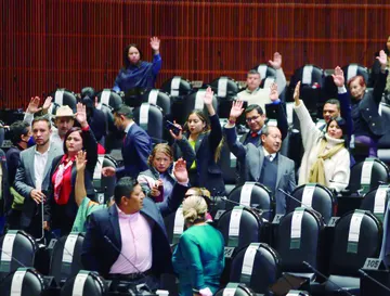 Aguinaldo para 14 diputados federales será de 140 mil pesos