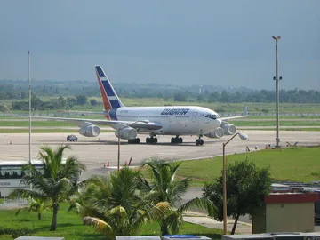 Desvían un vuelo de EU a Haití tras recibir disparos al aproximarse a Puerto Príncipe