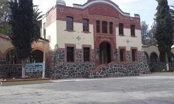 Normalistas advierten posibles movilizaciones si no se cumple restitución de instalaciones.