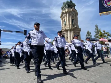 Desfile de Independencia en Hidalgo llena las calles de Pachuca