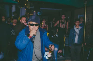 Poesía y rap en el ciclo de recitales “Locura Local”