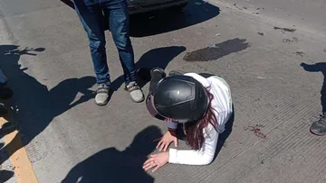 Accidente en Pachuca: choque en bulevar Colosio deja a motociclista lesionada