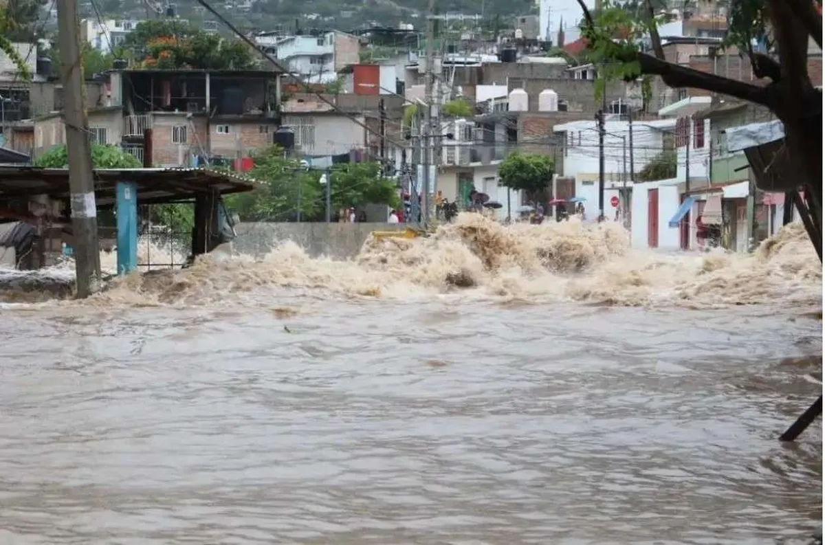 Nueva herramienta de IA genera imágenes satelitales de inundaciones