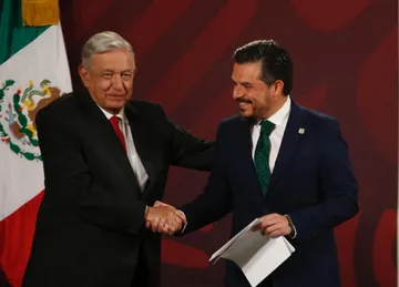 En su 80 aniversario el IMSS está en su “mejor época”, destaca AMLO