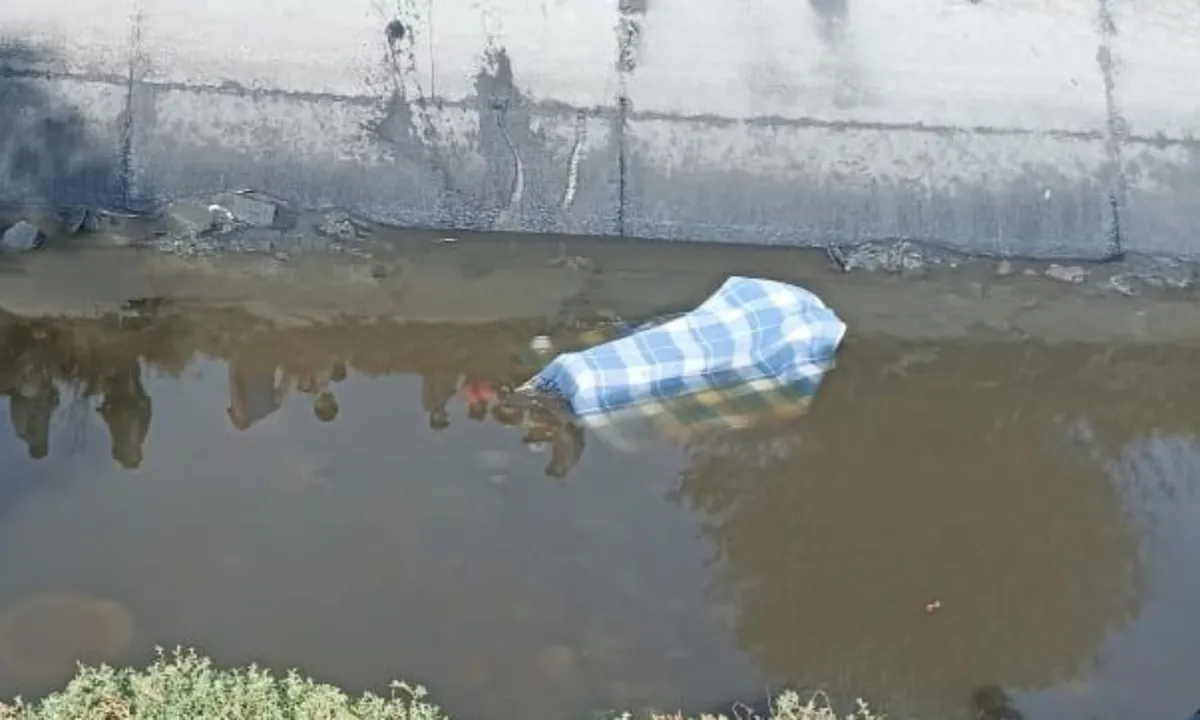 Hallan en canal de aguas negras el cuerpo de un adolescente en Mixquiahuala