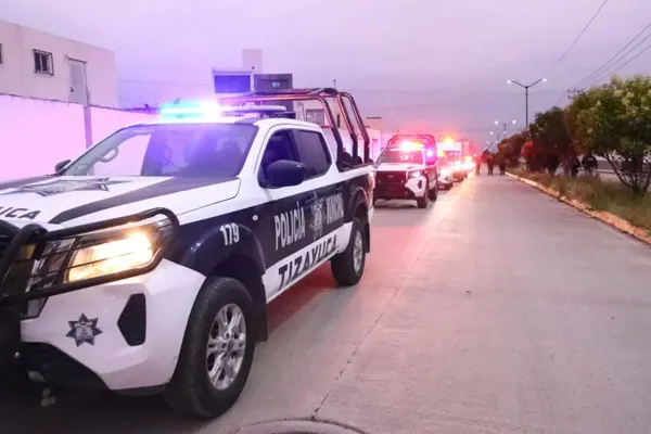 Detienen a policías de Tizayuca