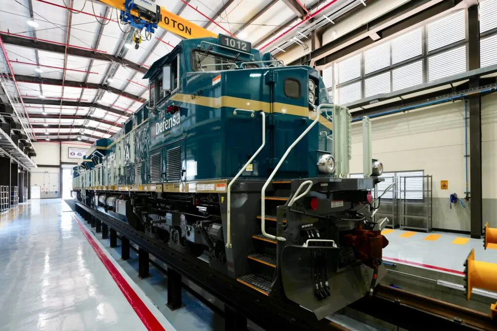 Sheinbaum anuncia la llegada de las primeras 12 locomotoras del Tren Maya de carga