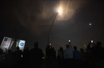 NASA lanza cohete Artemis 1 a la Luna