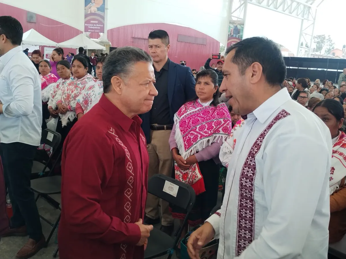 Diputados federales hidalguenses respaldan políticas de Menchaca