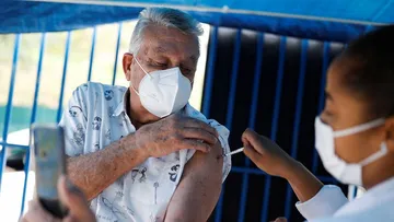 Vacuna Covid: aplicarán primer refuerzo a mayores de 50 en Mineral de la Reforma