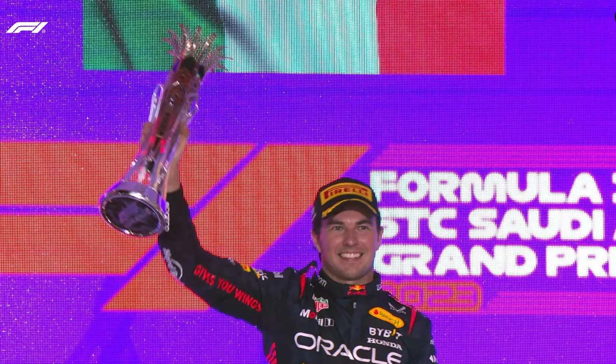 Checo Pérez campeón del GP de Arabia Saudita