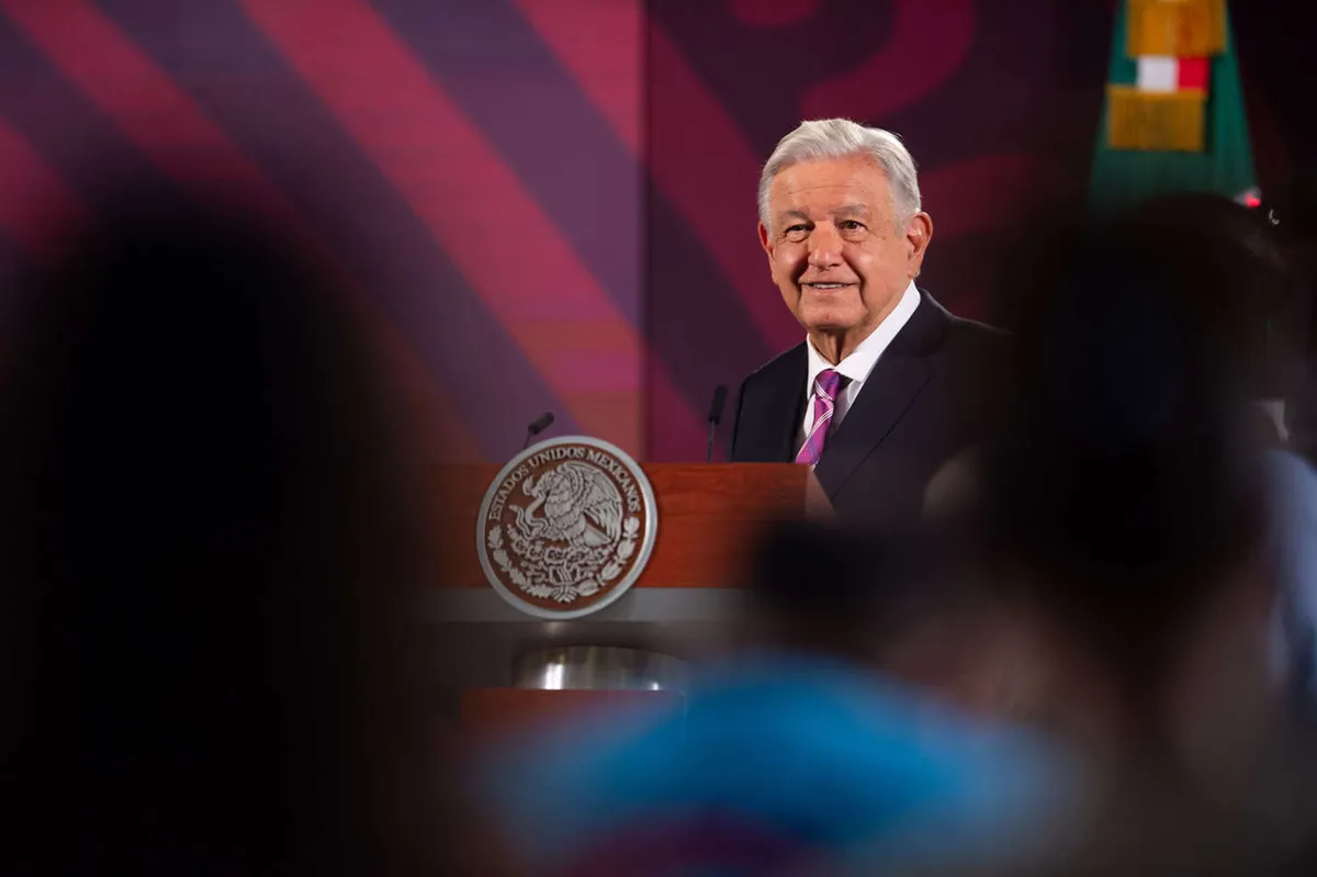 AMLO pide a los más ricos de México opinar de la sobrerrepresentación