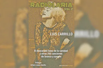 Carrillo no se limita a describir canciones: las sitúa en su tiempo, en sus tensiones políticas y culturales