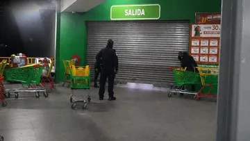 Bodega Aurrerá de Actopan tras presunto robo