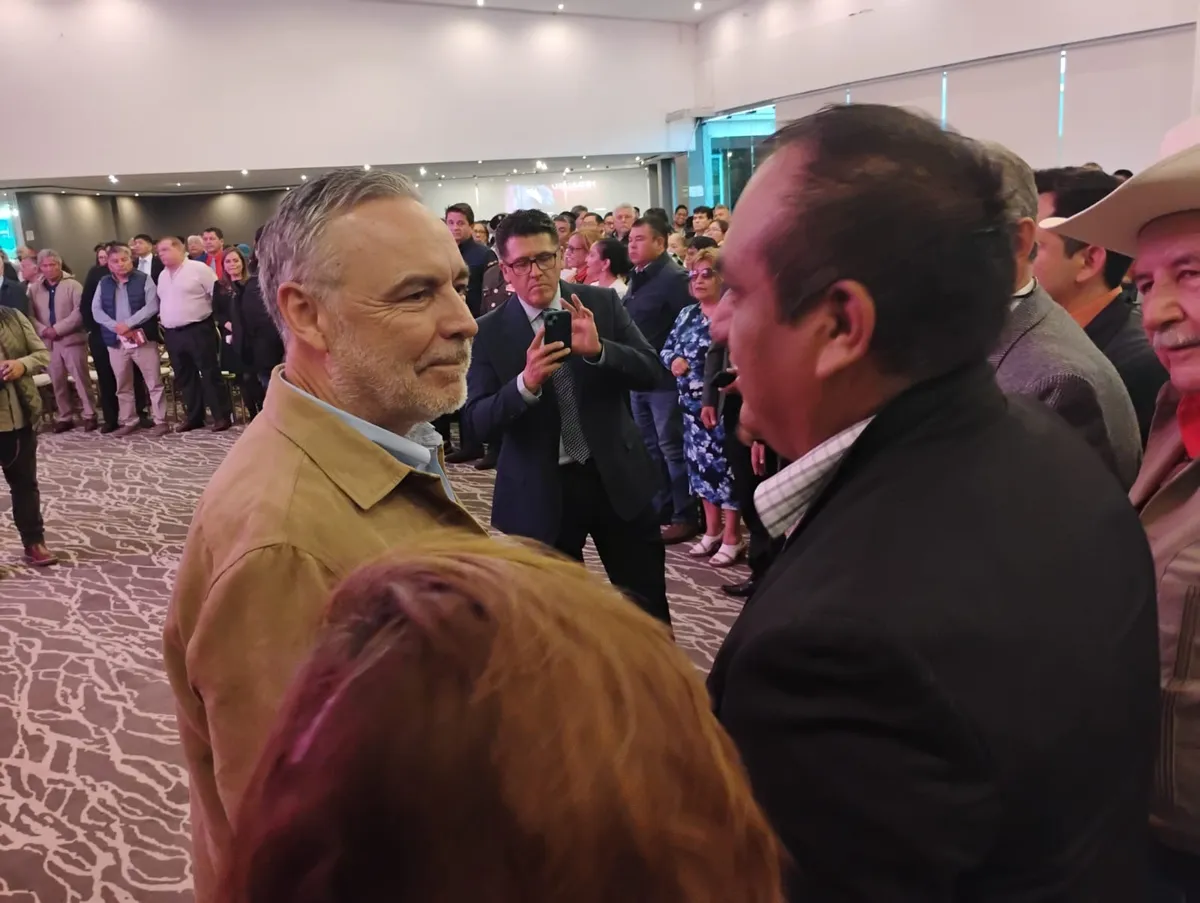 El diputado federal de Morena, Alfonso Ramírez Cuellar, presentó en Hidalgo su primer informe de actividades legislativas