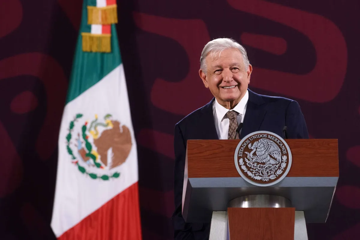 Pide AMLO “fortalecer la hermandad” en Congreso Nacional de Morena