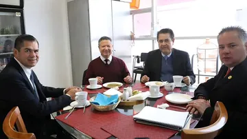 Menchaca se reúne con Gabinete de Seguridad en Viernes Santo