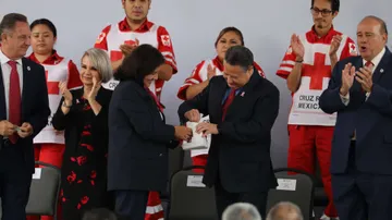 Nombran a Edda Vite Presidenta honoraria de la Cruz Roja en Hidalgo