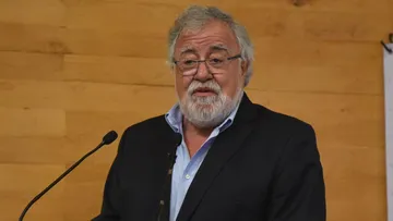 El Jefe del Ejecutivo explicó que el Sub Secretario de Derechos Humanos se quedará encargado del despacho de la Secretaría de Gobernación, mientras encuentra al nuevo titular de las políticas internas de la nación. Foto: Facebook