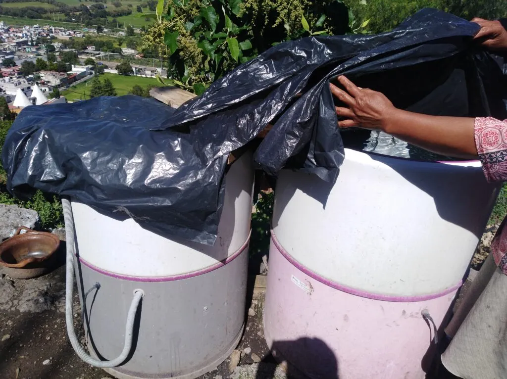 En Huapalcalco, la niñez vive entre vestigios arqueológicos y carencias básicas