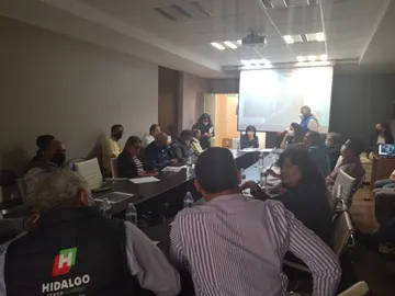 Vecinos de fraccionamientos del sur pactan acuerdos con autoridades