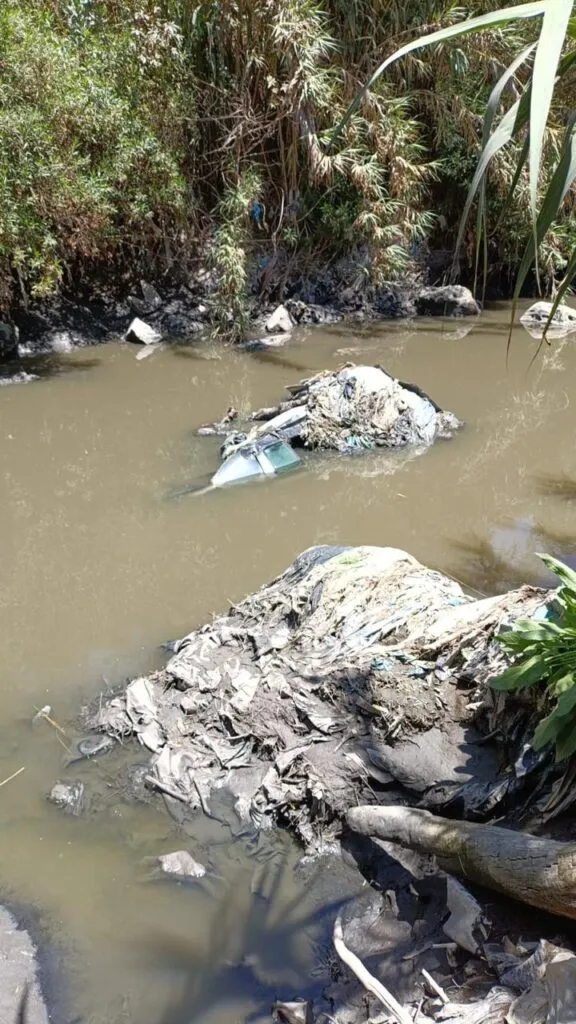 Atotonilco de Tula: hallan auto dentro del río Salado tras bajar el nivel del agua