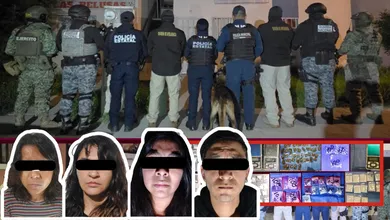 Droga y objetos asegurados durante cateos en Pachuca y Mineral de la Reforma.