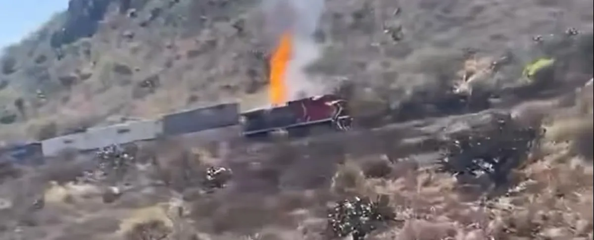 incendio de locomotora en Tecozautla