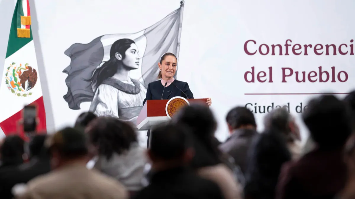 México exige a EU respetar protocolos tras operativo naval que dejó 14 muertos; Sheinbaum pide reunión con el embajador Johnson.