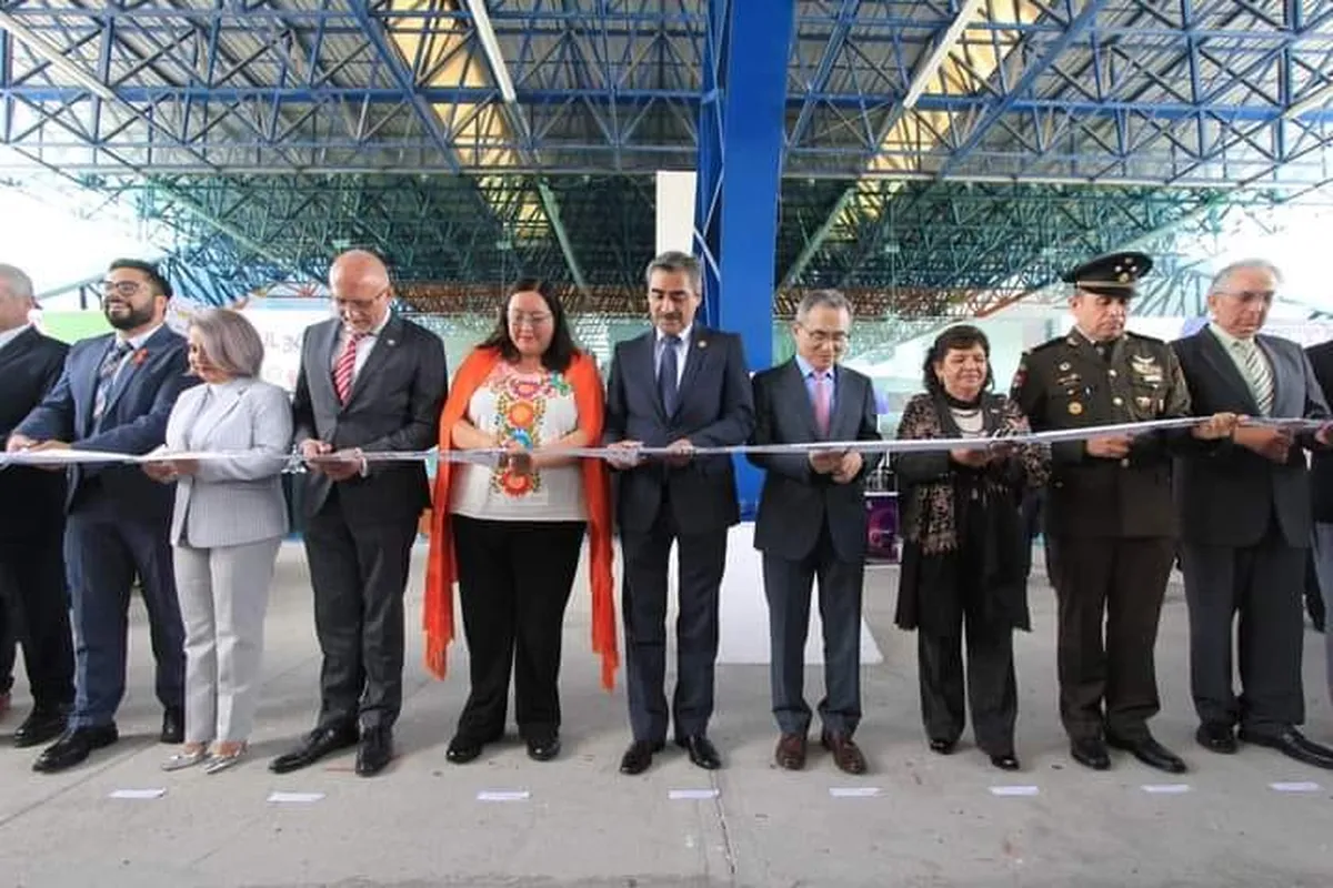 Inauguran la 36 Feria Universitaria del Libro de la UAEH