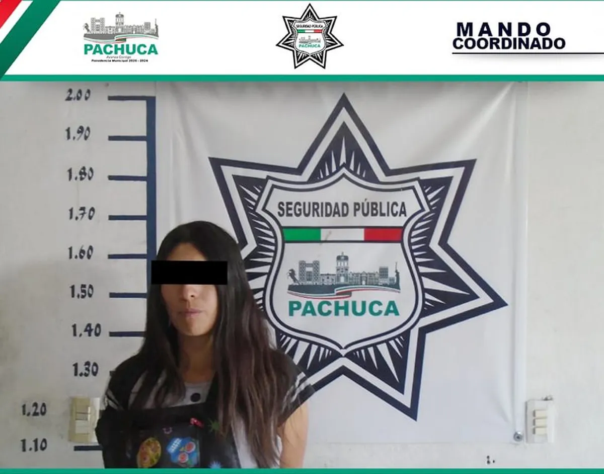 Detienen a mujer por presunto narcomenudeo en Pachuca