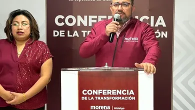 Marco Rico dirigente de Morena Hidalgo durante la Conferencia de la Transformación