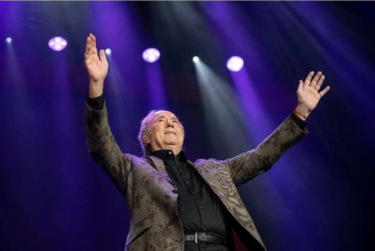 “El Mediterráneo se convirtió en un sarcófago inmenso”, lamenta Serrat