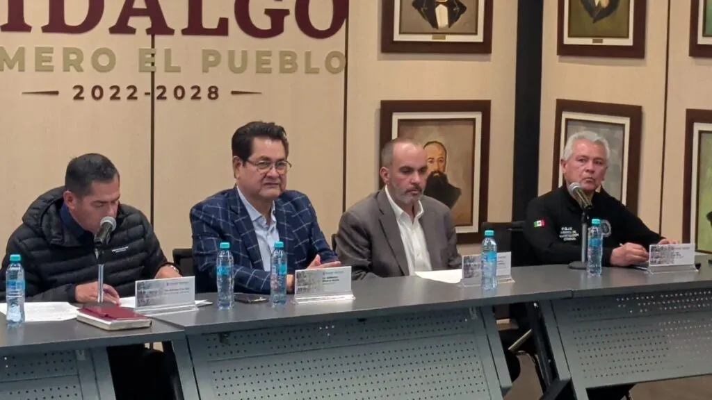 Gabinete de Seguridad informa resultados de operativos en Atotonilco de Tula y Atitalaquia: 29 detenidos y decomiso de armas y drogas