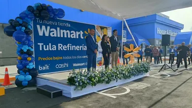 Inauguración Walmart Refineria