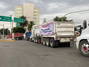 Bloqueos en Pachuca: transportistas colapsan ciudad en estos puntos