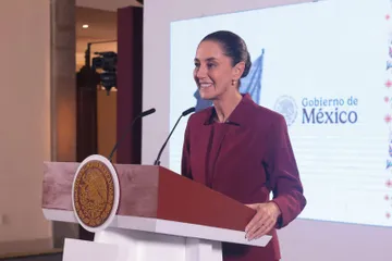 Evita Sheinbaum opinar sobre reelección de Piedra para CNDH