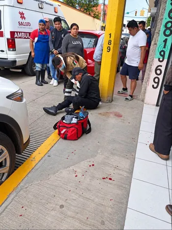Balean a hombre en pleno centro de Tlaxcoapan