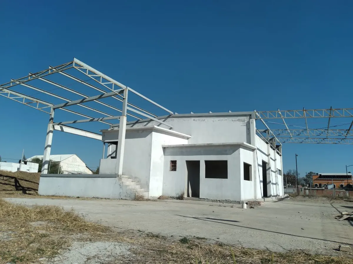 Centro de Acopio Lechero en Tulancingo con el 45% de avance