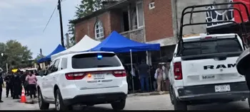 Atacan a balazos a joven en Tula