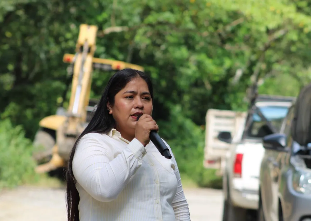 Una semana después del huracán Priscila, Huehuetla sigue sin respuesta oficial. Habitantes exigen presencia de su alcaldesa.