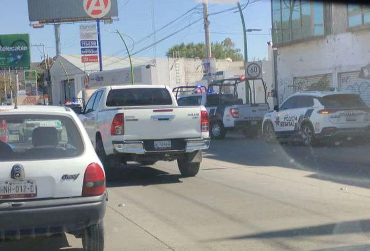 Reportan a sujetos armados frente al trébol La Paz en Pachuca; esto sabemos