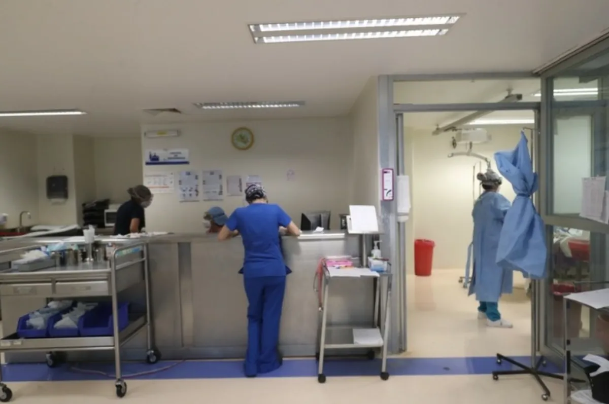 Aunque les pese “ya tenemos uno de los mejores sistemas de salud”: AMLO