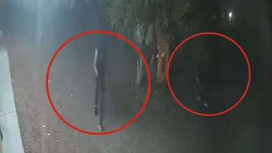 Captura de video de sujetos encapuchados