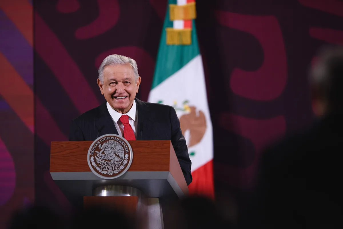 AMLO revela que NYT alista reportaje sobre presuntos pagos del narco a su campaña